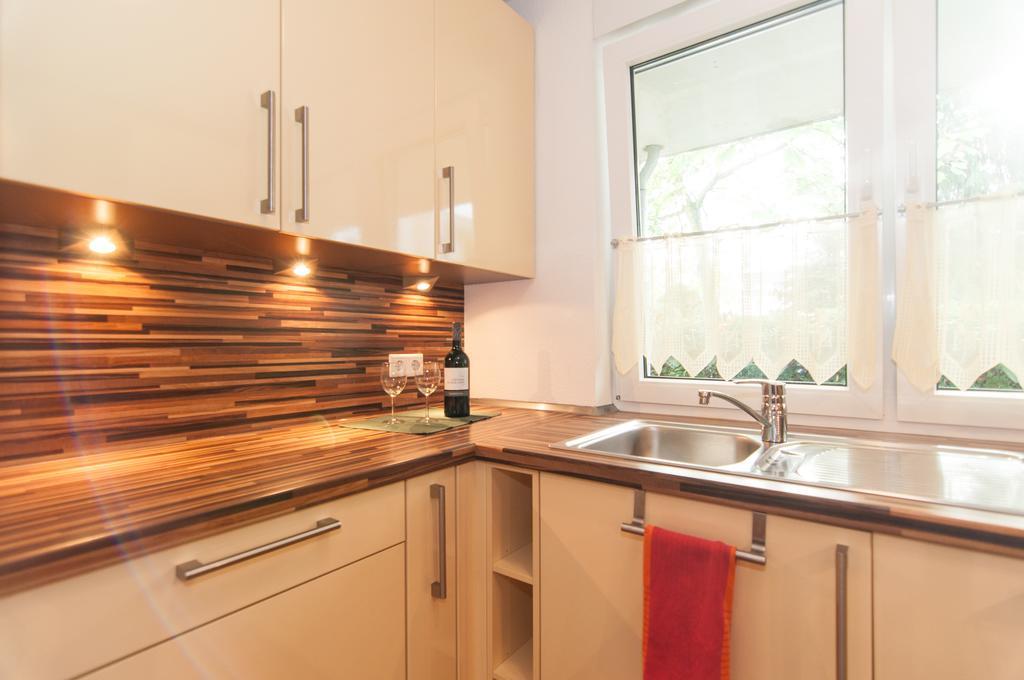 Ferienwohnung Neuss Buitenkant foto